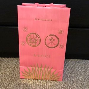 Gucci gift bag